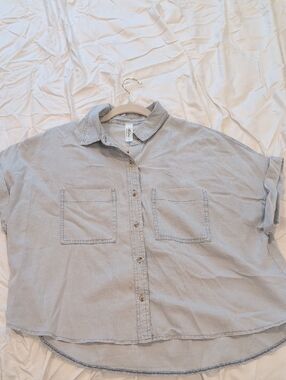 mahina Light Gray Button-Down Oversized Cotton Shirt